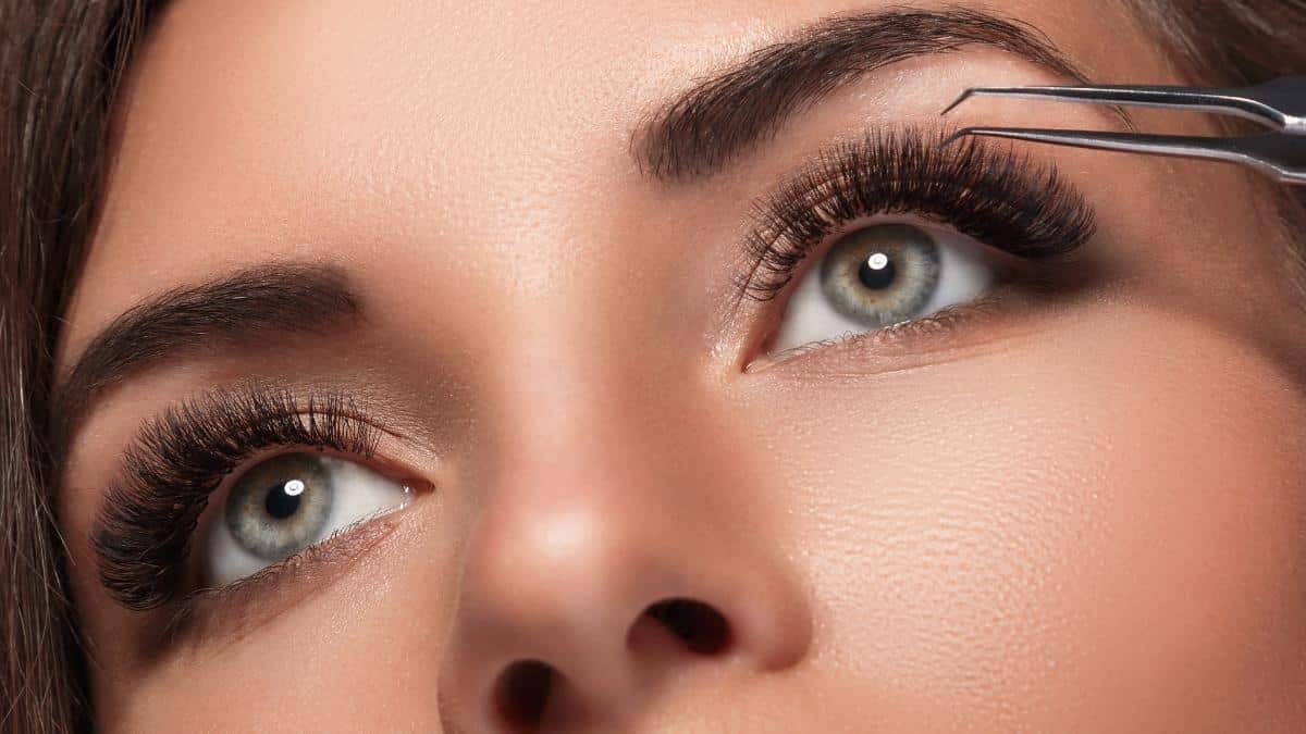نهایت پرپشتی و جذابیت با اکستنشن مژه مگاوالیوم